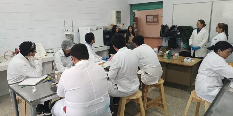 Realizan taller para la conservación del pez blanco