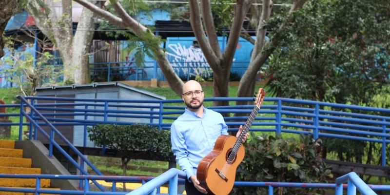 Guitarrista Rodrigo Lima gana concurso en Costa Rica