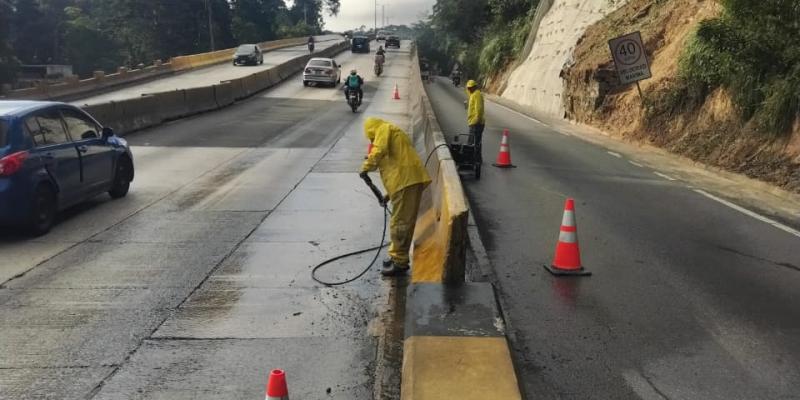 Puentes más seguros: avanzan mantenimientos en Alta Verapaz, Sacatepéquez y Guatemala