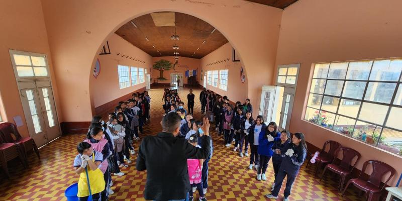 Alumnas de San Marcos fortalecen su identidad cultural en taller de jabones naturales