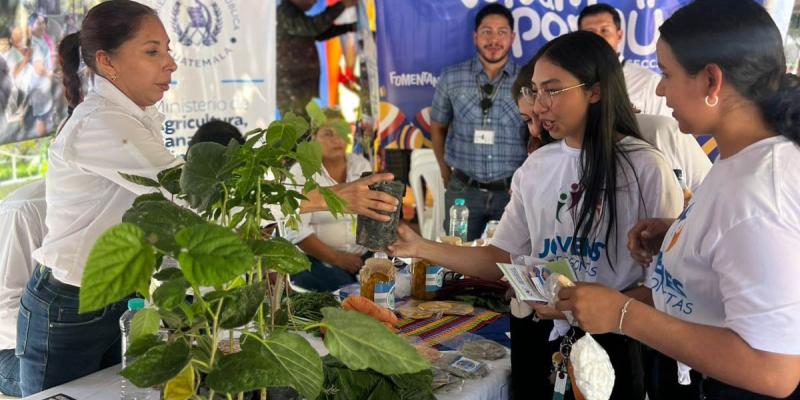 “Volvamos al parque”, actividad interinstitucional que impulsan el bienestar en Jalapa