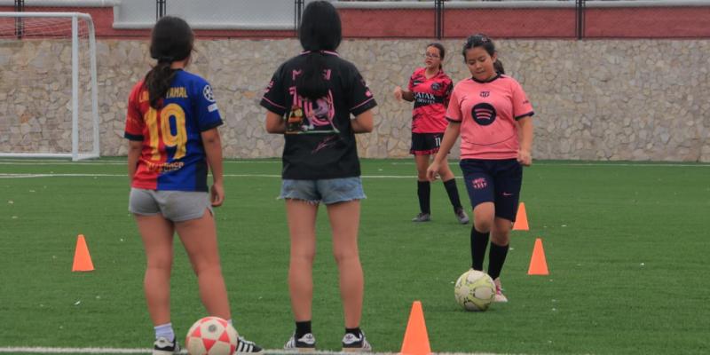 Parque Deportivo y Recreativo Los Mixcos 