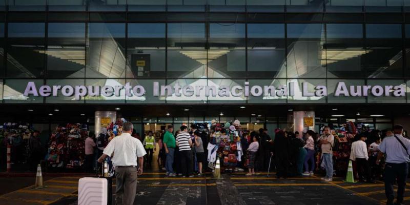 Aeropuerto Internacional La Aurora superó los 32 mil vuelos en 2025