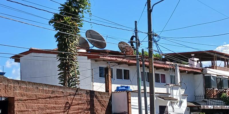 Asesoría legal que impulsa transparencia y orden en el sector cable