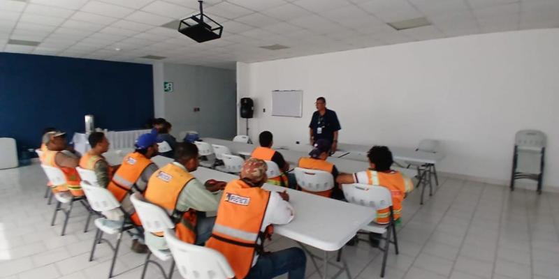 La actividad fue coordinada junto a las distintas unidades del Aeropuerto Internacional Mundo Maya