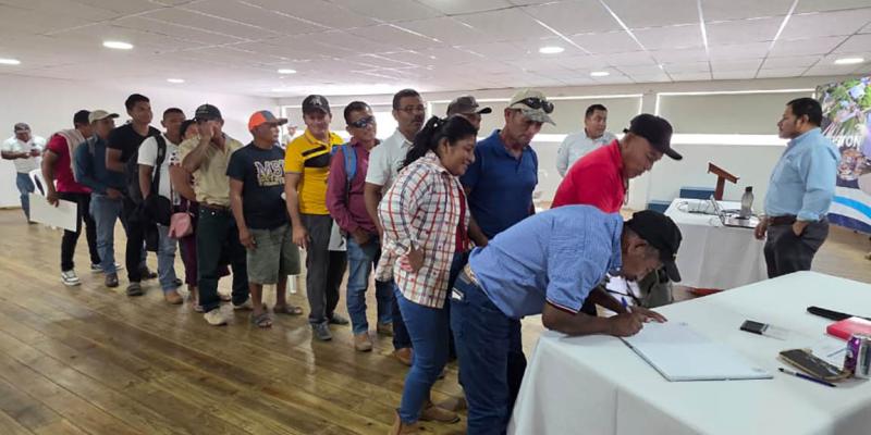 Acuerdan períodos de veda en el área continental de Izabal