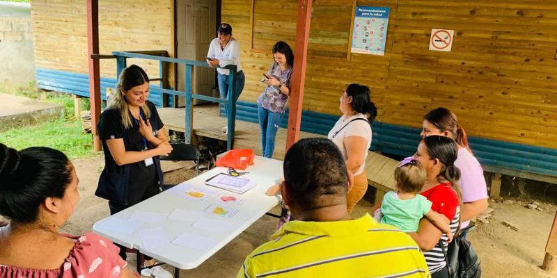 Entre juegos y consejos, madres fortalecen la alimentación de sus hijos en Retalhuleu
