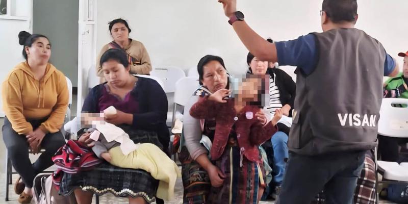 Madres encuentran apoyo y orientación para recuperar la salud de sus hijos