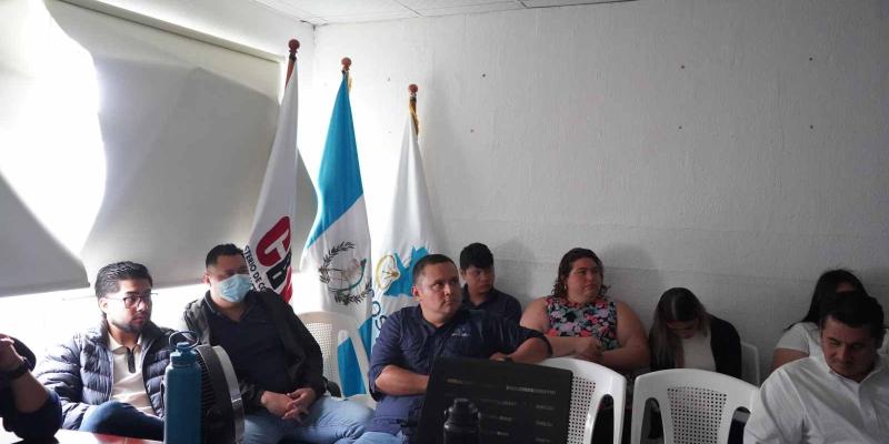 Personal de UNCOSU recibe capacitación sobre televisión por protocolo de Internet 