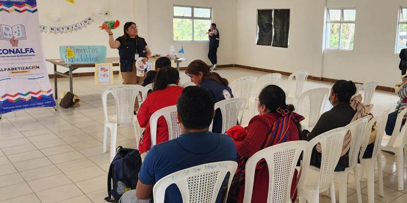 Padres de familia fortalecen el cuidado de sus hijos en San Pedro Sacatepéquez
