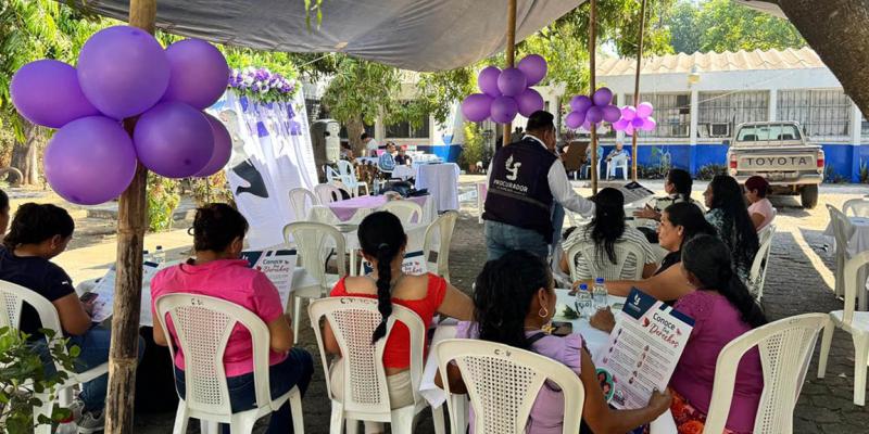 Socialización de derechos fundamentales empodera a mujeres de Retalhuleu