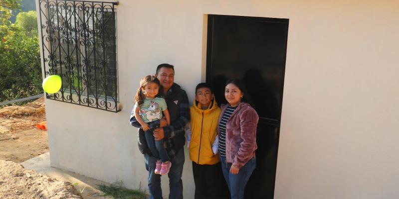 ¨FAMILIA LINDO¨ UNA DE LAS FAMILIAS BENEFICIADAS POR FOPAVI