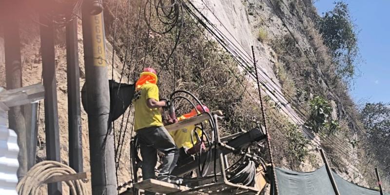 Inician trabajos de protección de taludes en la cuesta de Villalobos, Villa Nueva