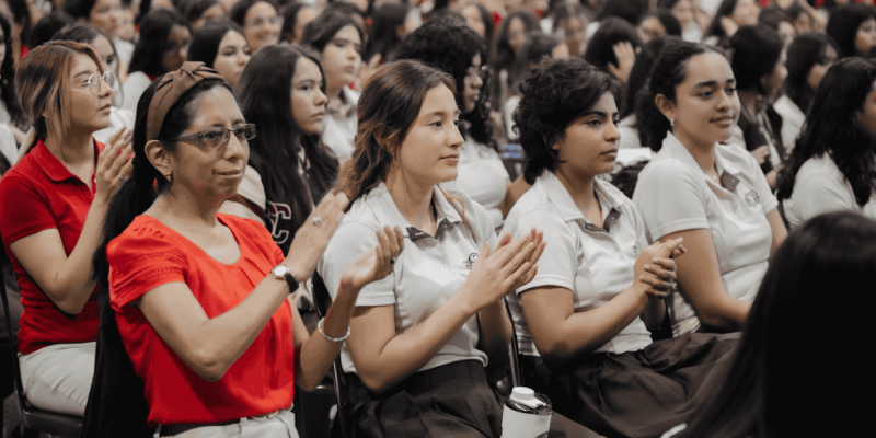 “Misión Futuro Digital” culmina con éxito y fortalece el talento tecnológico de niñas guatemaltecas