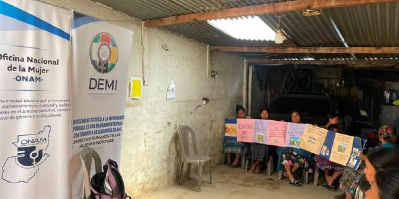 Mintrab capacita a mujeres de diversas comunidades de Olintepeque
