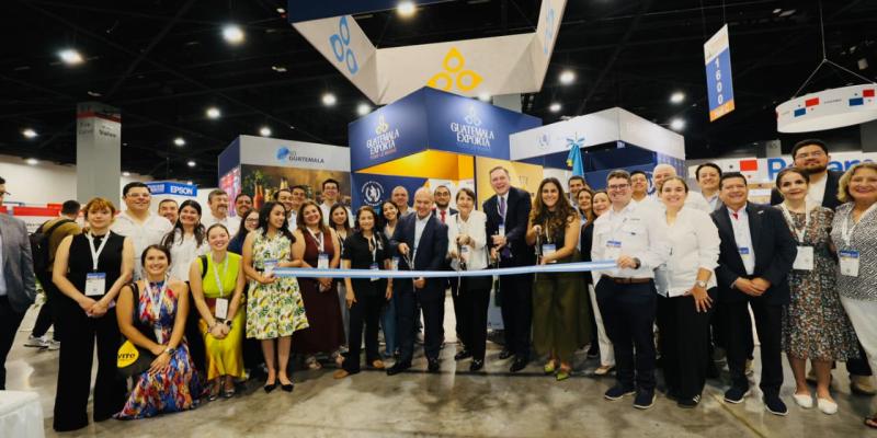 Con 15 empresas de alimentos y bebidas Guatemala participa en feria internacional