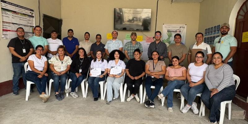 Personal de extensión de Jalapa optimizan capacidades de liderazgo y participación comunitaria