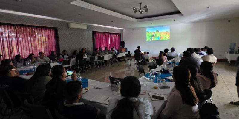 Fortalecen capacidades de extensionistas en Escuintla con el modelo MEC-RURAL